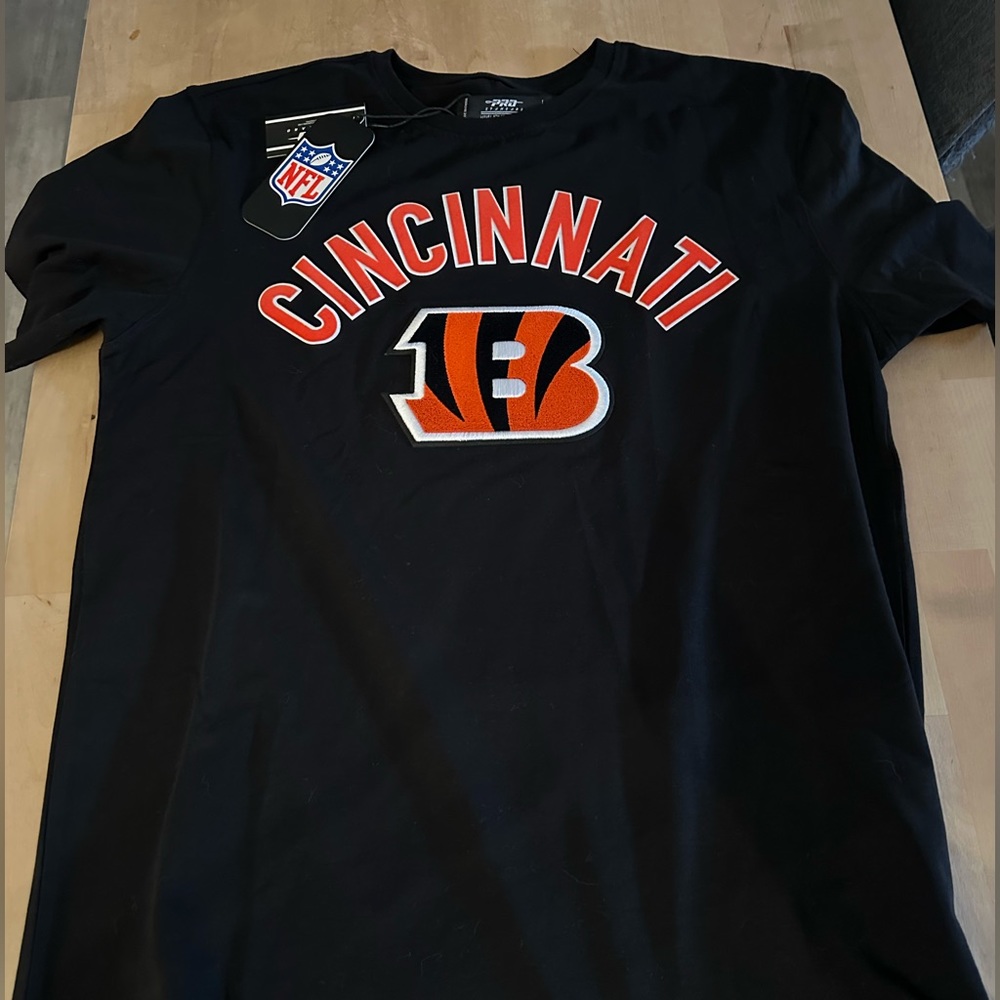 Cincinnati Bengals Jersey Shirt: Pro Standard NFL Luxury Athletic Collection
